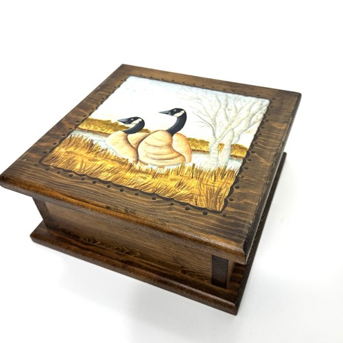 Vintage canadian geese wooden - vintage,