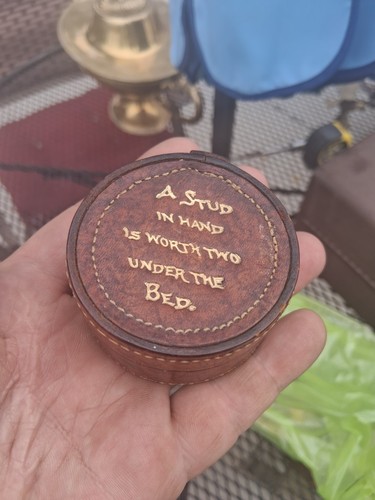 Vtg leather trinket box a - leather,